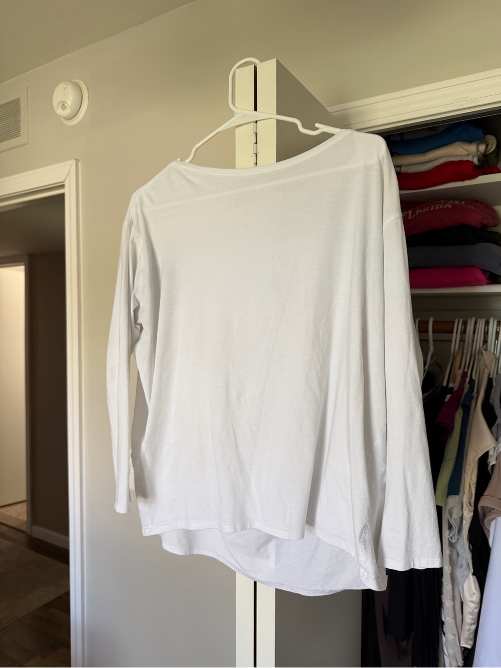 Women's Lululemon Athliesure Top